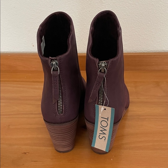 Toms Dark Plum Ankle Booties - Picture 4 of 11
